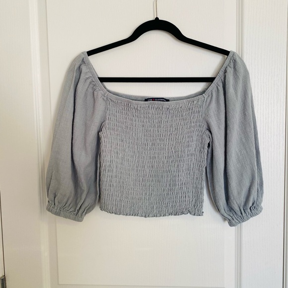 Off the Shoulder Crop Top - Picture 1 of 4